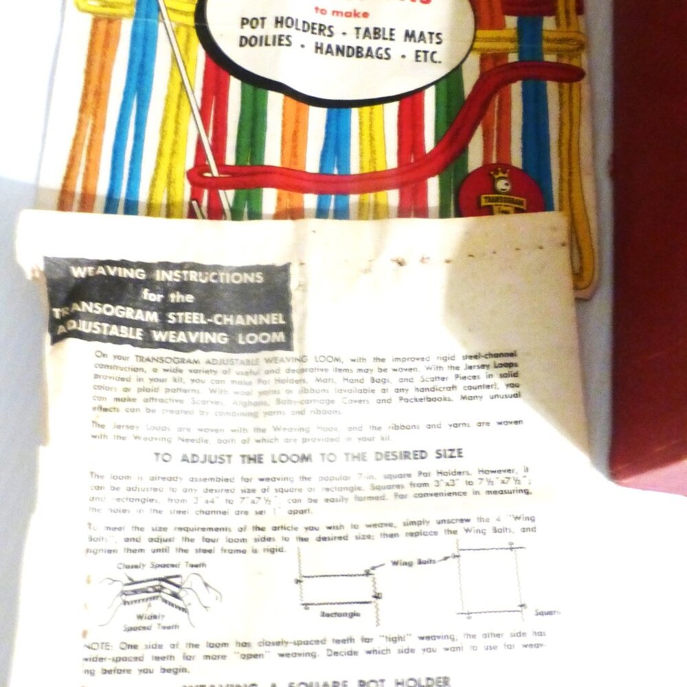 1954 Adjustable WEAVING LOOM Vintage Linen Hand Knitted Pot Holders Table Mats - Picture 10 of 13